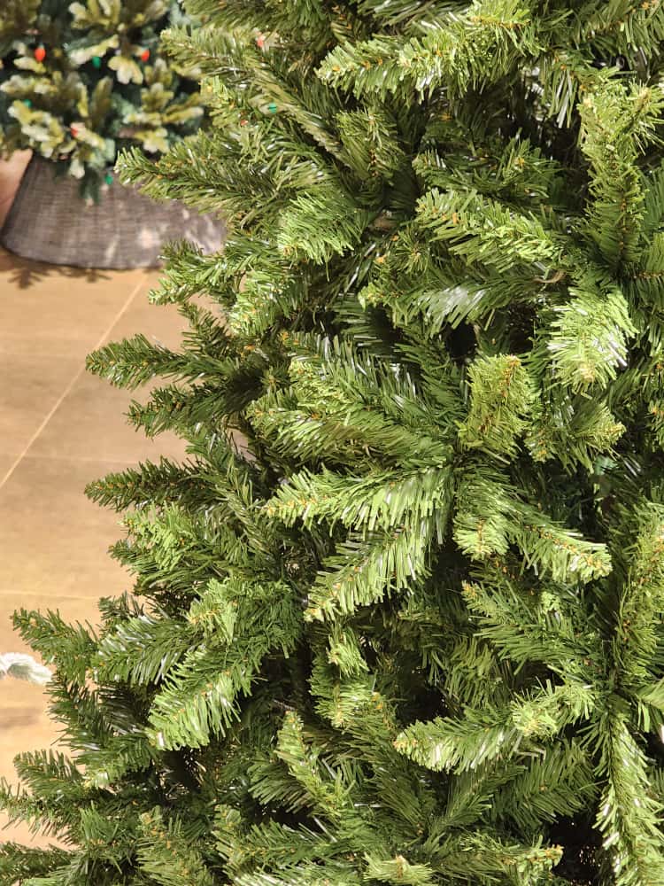 ÁRVORE SLIM BRYANT 1106 GALHOS 2,10CM